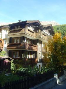 Hotel-Appartement La Perle Zermatt Exterior photo